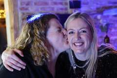 37: Weihnachtsfeier 25-46