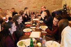 5: Weihnachtsfeier 25-6