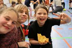 34: Weihnachtsturnier 23-34