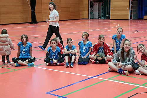 U11 U15
