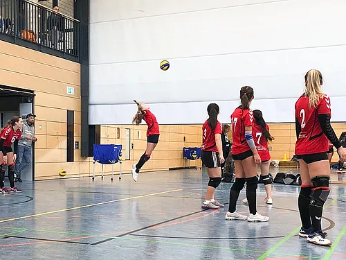 U16 U18