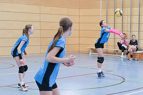 VG1 U12 U16