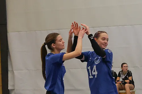 U18