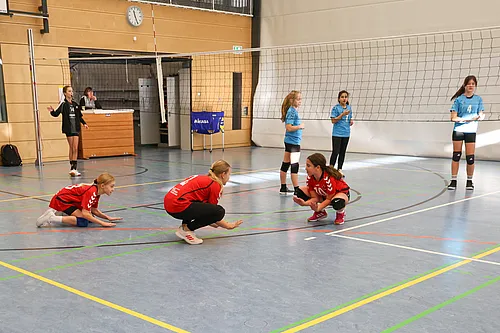 U13