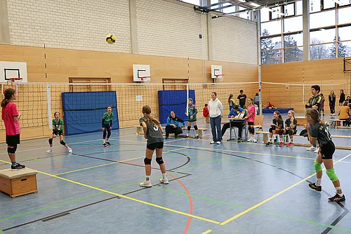 NB U12w