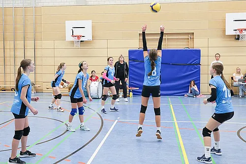 VG1 U12 U16