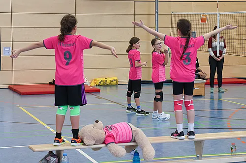 NB U12w