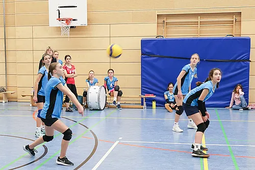 VG1 U12 U16