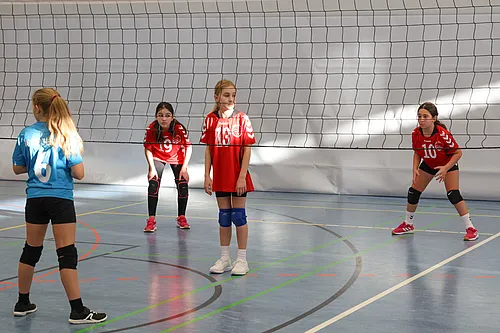 U13
