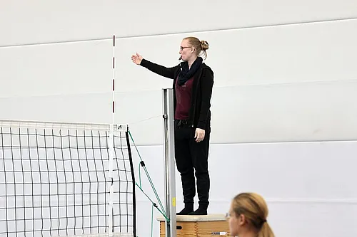 U20