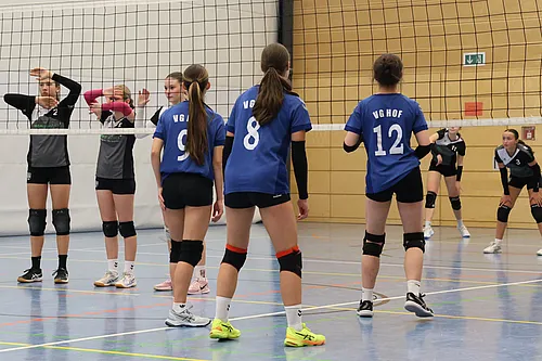 U18