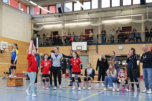 NB U12w