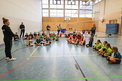 U12 OM
