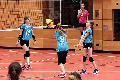 U11 U15