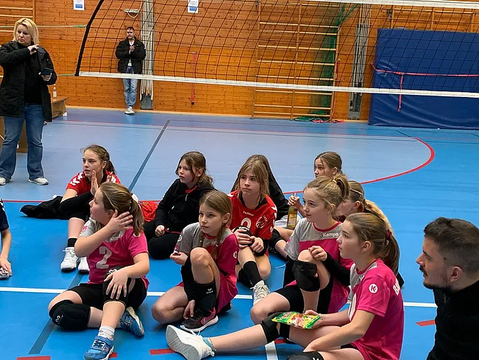 U13