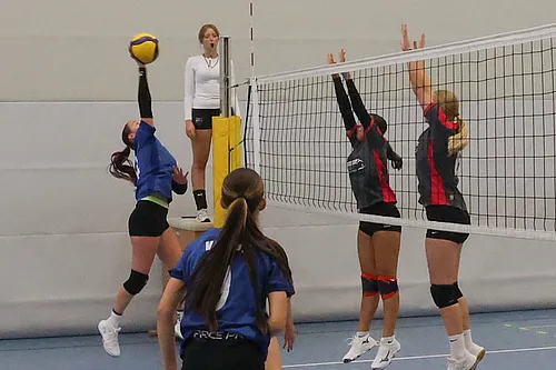U18
