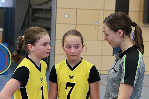 NB U12w