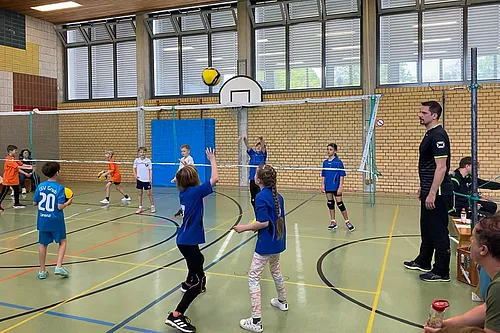 U11