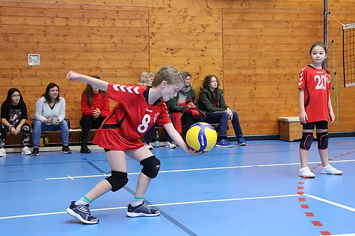U12