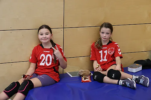 NB U12w