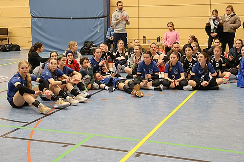 U16 OM
