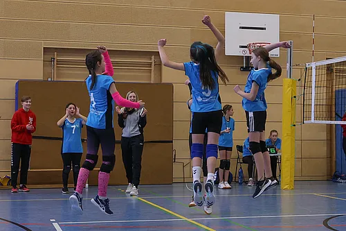 U14