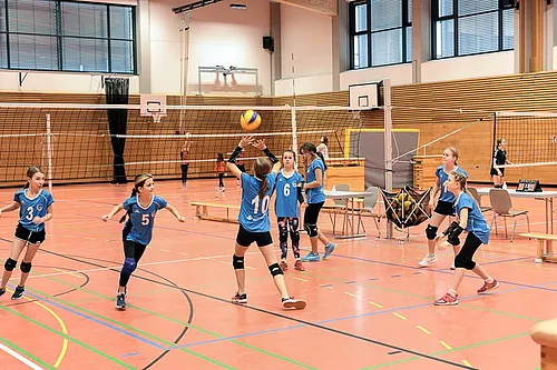 U11 U15